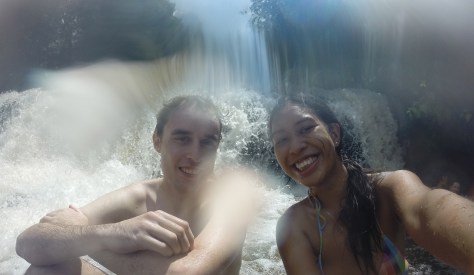 Happy smiles at Kulen's waterfall