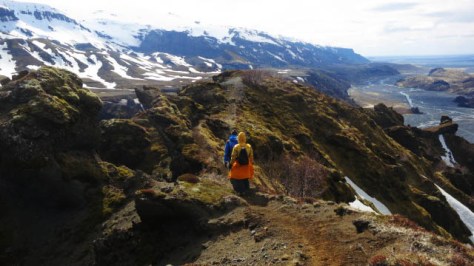 Ridge along the Fimmvörðuháls trail