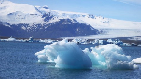 The glacial lake of Jökulsárlón