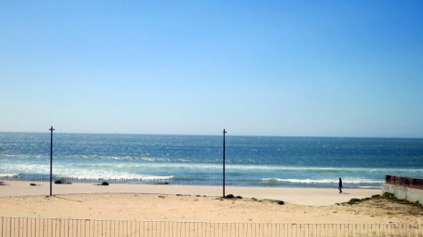 What I didn't know about Porto is that it's quite the spot for surfers. Head over to Matosinhos for a break from the city life onto waves and a whole lot of sunshine.